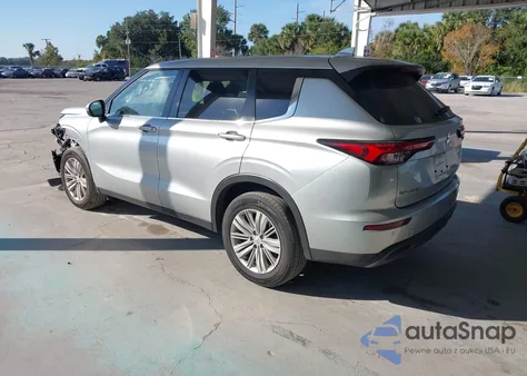 2024 Mitsubishi Outlander Es 2.5 2Wd z USA, uszkodzony, nr VIN JA4J3UA89RZ010407